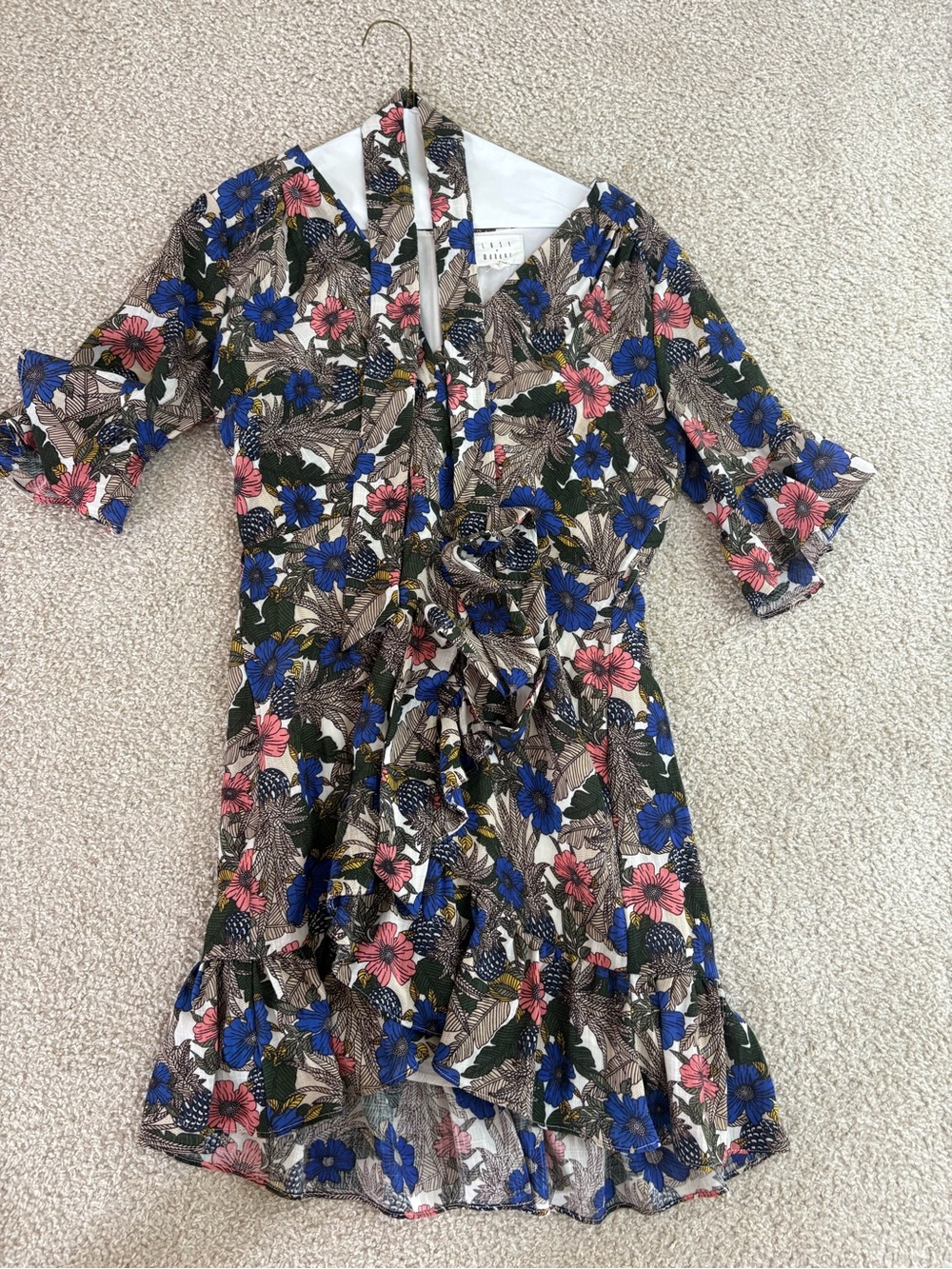 Lost and wonder- Floral Tie-Waist dress